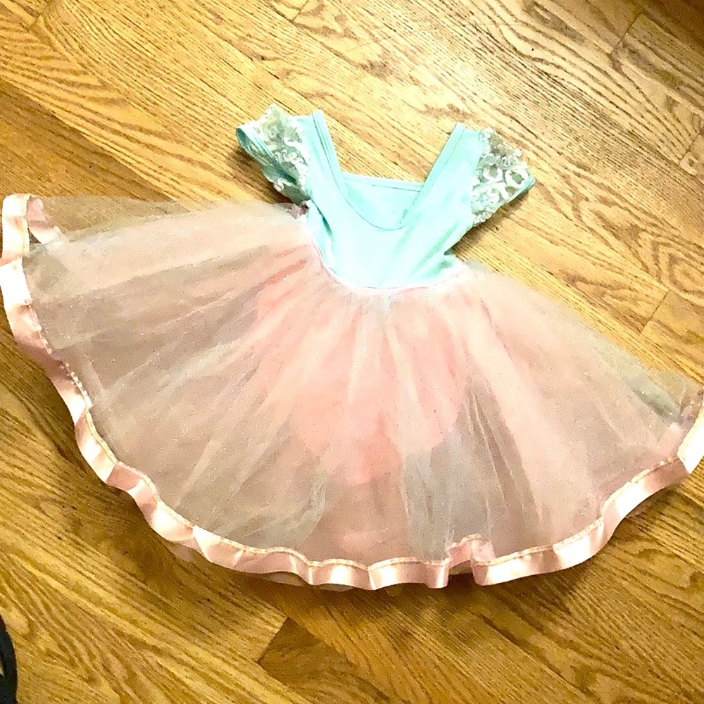 PRINCESS DRESS BIRTHDAY TUTU - Picture 3 of 4
